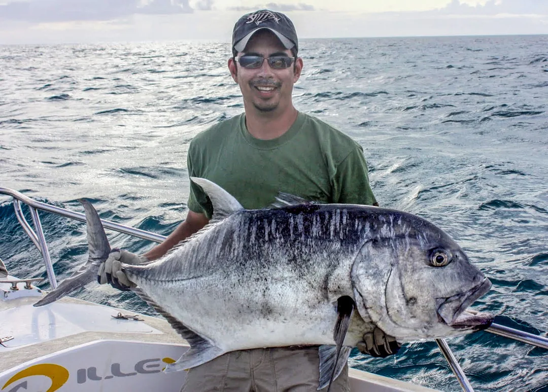 Big New Caledonia GT caught on the Heru Skipjack shown below