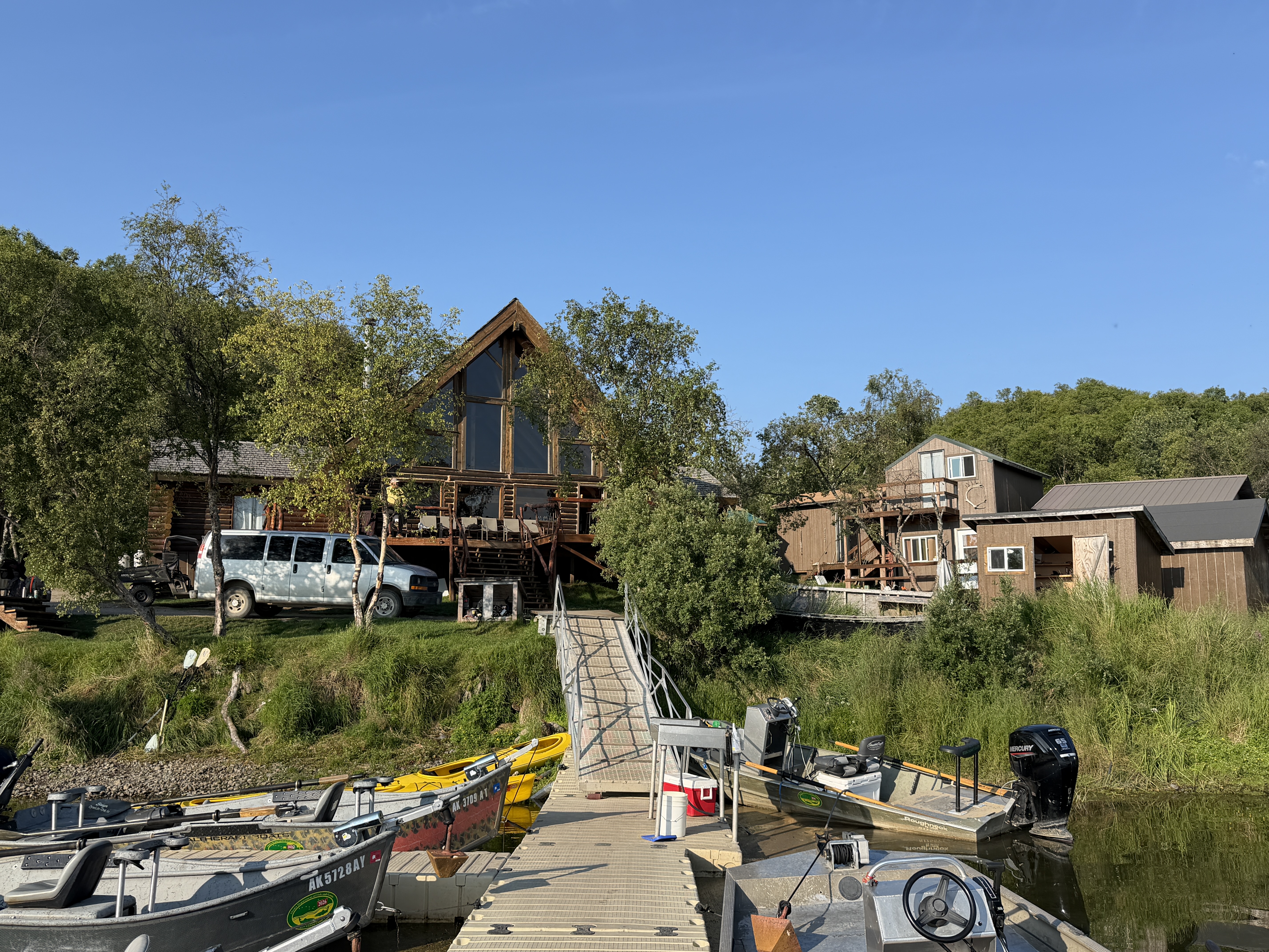 Katmai Trophy Lodge