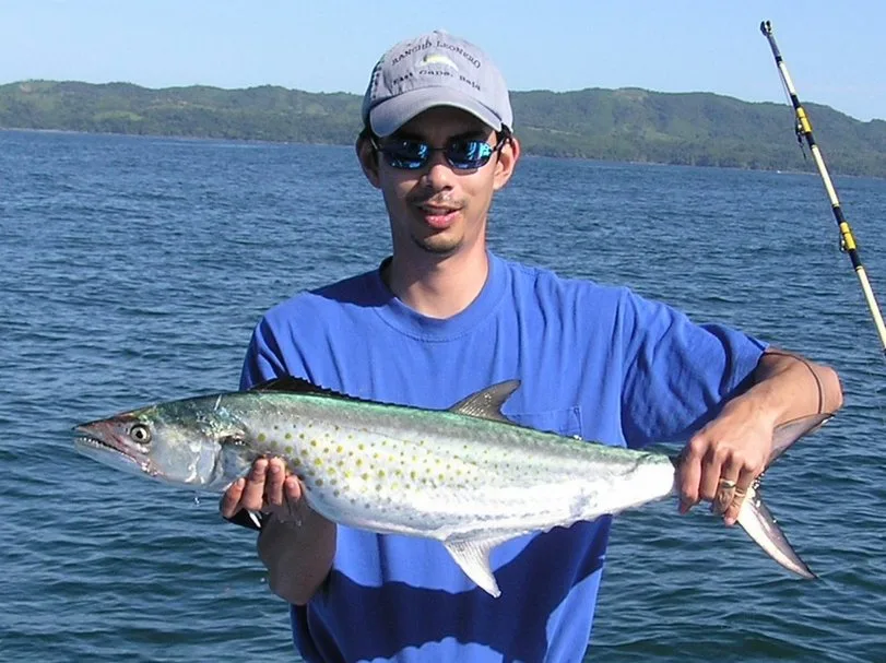 This greedy Sierra ate a large live goggle-eye
